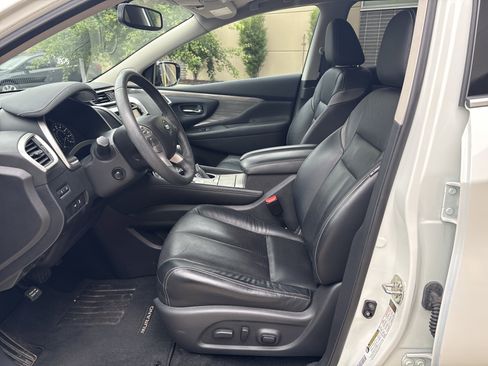 Used 2015 Nissan Murano Platinum w/ Platinum Technology Package AWD/4WD image 13