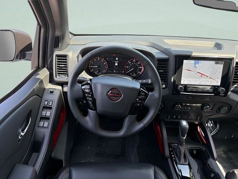 Used 2024 Nissan Frontier PRO-4X w/ Pro Premium Package AWD/4WD image 9
