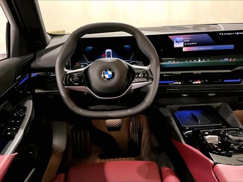 Certified 2026 BMW 530i xDrive w/ Premium Package AWD/4WD image 6