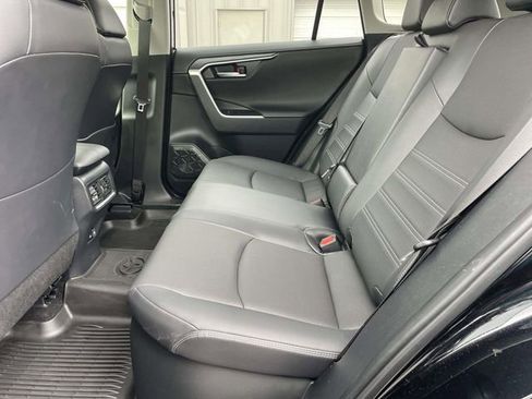 Used 2025 Toyota RAV4 Limited w/ Advanced Technology Package AWD/4WD image 17
