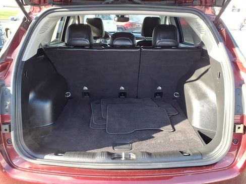 Certified 2022 Jeep Compass Limited image 12