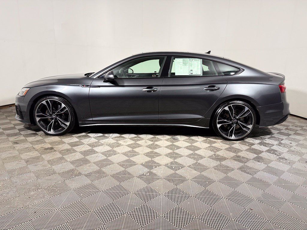 Used 2022 Audi S5 Prestige AWD/4WD image 3