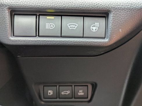 New 2025 Toyota Prius XSE Premium image 24