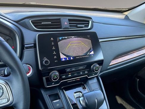 Used 2018 Honda CR-V Touring image 14