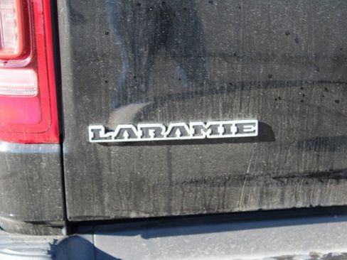 Used 2019 RAM 1500 Laramie image 11