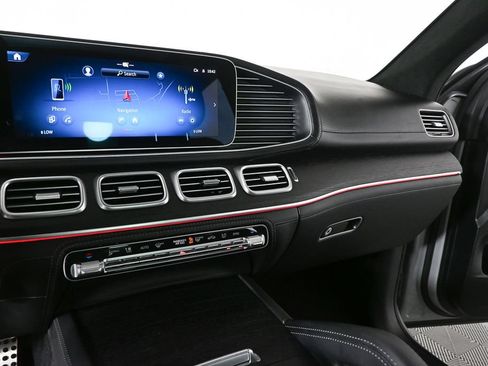 Used 2026 Mercedes-Benz GLE 63 AMG S image 14