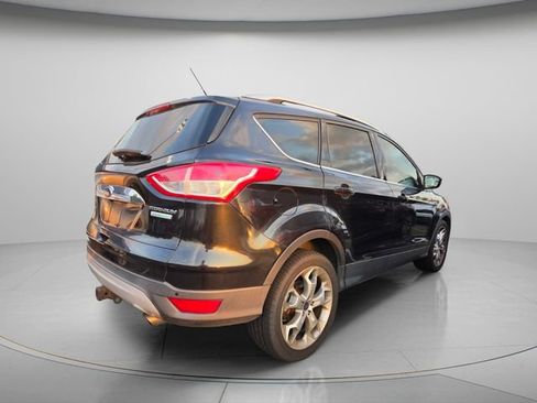 Used 2015 Ford Escape Titanium FWD image 5