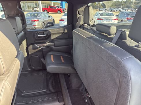 Used 2021 GMC Sierra 1500 AT4 w/ Driver Alert Package I image 12