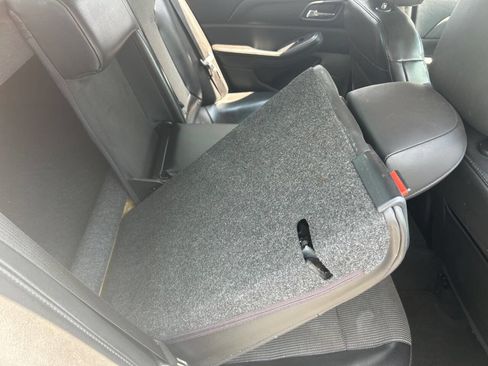 Used 2016 Chevrolet Malibu LT image 29