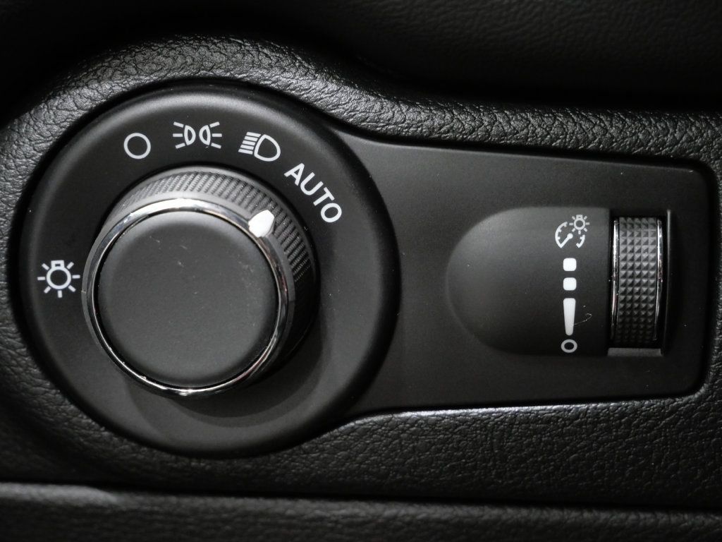 Used 2026 Dodge Durango SRT Hellcat AWD/4WD image 15