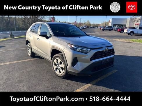 Used 2023 Toyota RAV4 LE AWD/4WD image 1