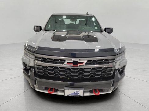 Used 2024 Chevrolet Silverado 1500 ZR2 w/ Technology Package AWD/4WD image 40