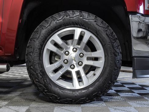 Used 2018 Chevrolet Silverado 1500 LT w/ All Star Edition AWD/4WD image 39