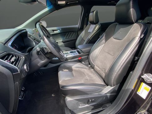 Used 2021 Ford Edge ST w/ Equipment Group 401A AWD/4WD image 10