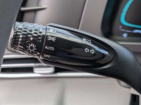 New 2026 Hyundai Elantra Hybrid FWD image 18