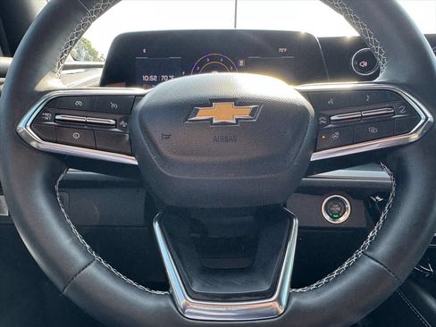 Used 2026 Chevrolet Traverse LT w/ LPO, Floor Liner Package FWD image 18