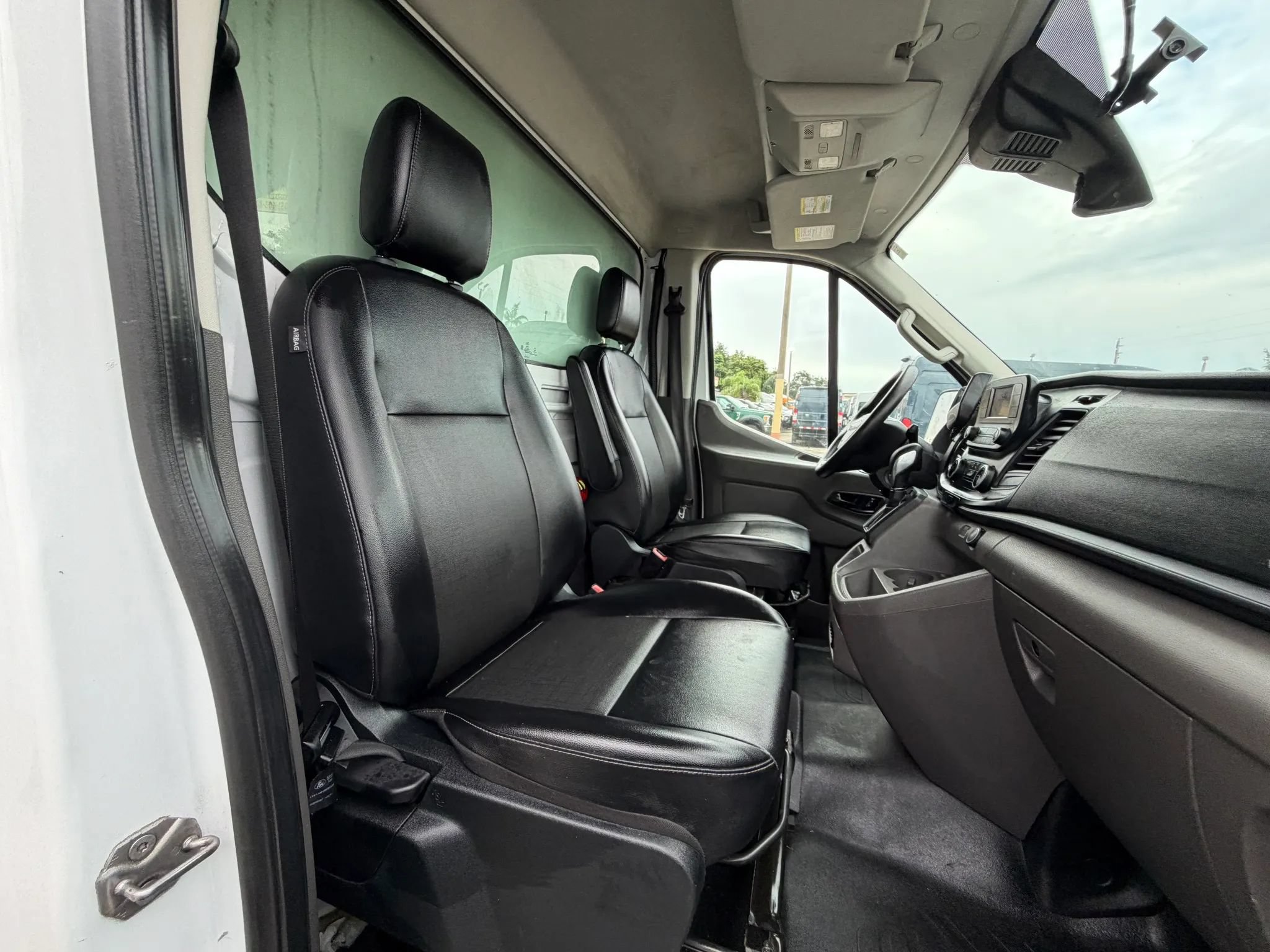 Used 2022 Ford Transit 350 w/ Upfitter Package RWD image 21
