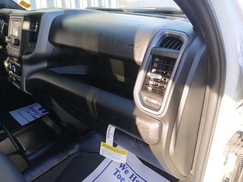 Used 2024 RAM 3500 Tradesman w/ Safety Group image 28