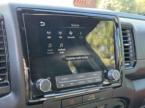 Used 2022 Nissan Frontier Pro-X w/ Technology Package image 16