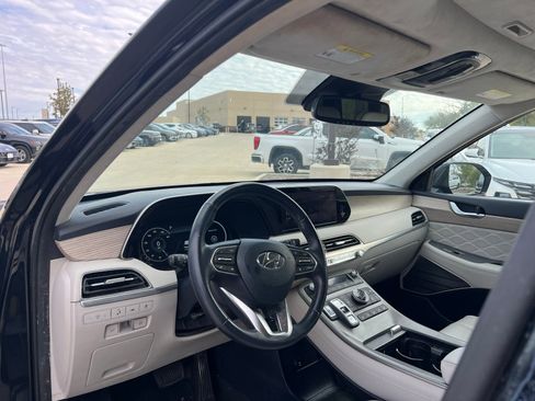 Used 2022 Hyundai Palisade Calligraphy w/ Cargo Package image 26