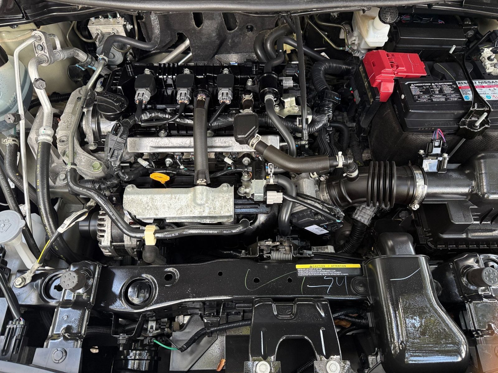 Used 2025 Nissan Versa SV FWD image 28