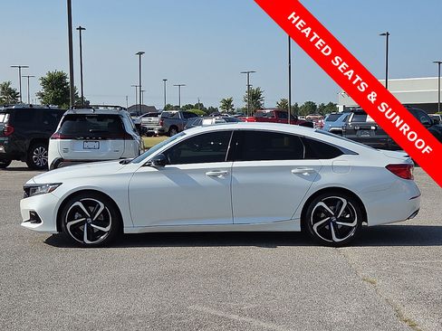 Used 2022 Honda Accord Sport image 3