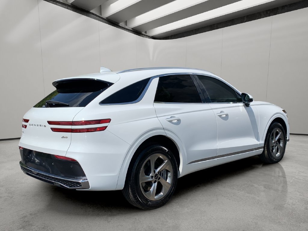 Certified 2026 Genesis GV70 2.5T AWD/4WD image 5