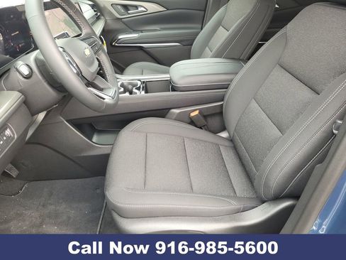 New 2026 Chevrolet Traverse LT image 23