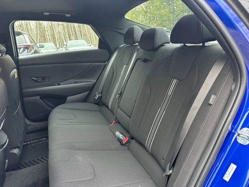 New 2026 Hyundai Elantra SEL Sport Premium FWD image 9