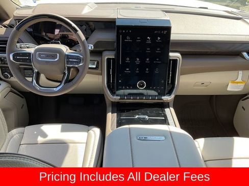 New 2026 GMC Yukon Denali w/ Denali Reserve Package AWD/4WD image 14