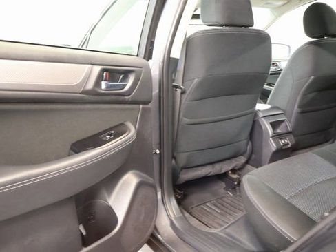 Used 2019 Subaru Outback 2.5i Premium w/ Popular Package #2 image 29