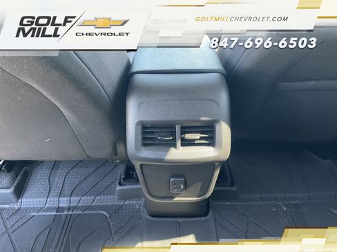 Certified 2024 Chevrolet Equinox LT w/ LPO, Floor Liner Package FWD image 29