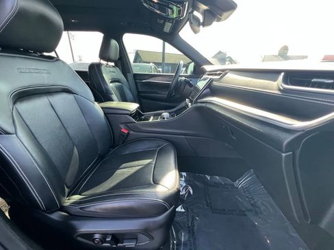 Used 2022 Jeep Grand Cherokee L Overland image 31