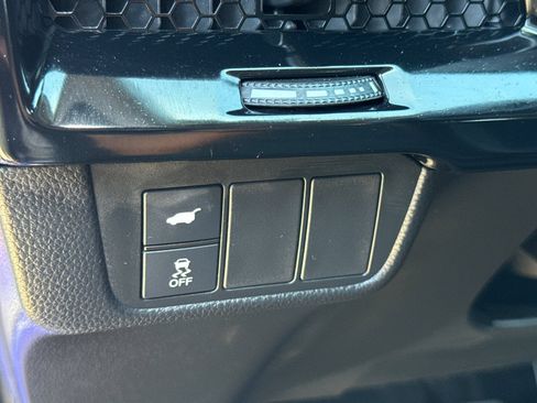 Used 2025 Honda CR-V EX-L image 20
