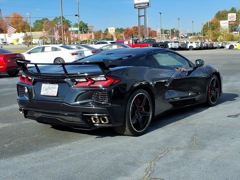 Used 2024 Chevrolet Corvette Stingray Coupe w/ 1LT image 17
