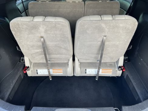 Used 2013 Ford Explorer XLT image 17