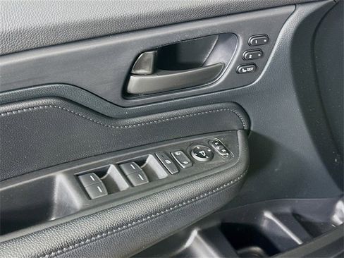 Used 2023 Honda Odyssey Sport image 22