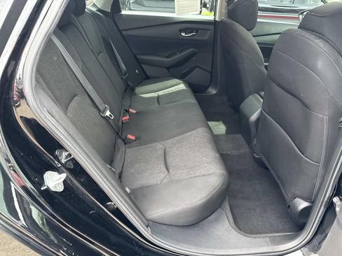 Used 2023 Honda Accord EX image 11