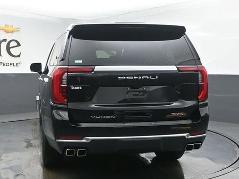 Used 2025 GMC Yukon XL Denali w/ Denali Reserve Package AWD/4WD image 37
