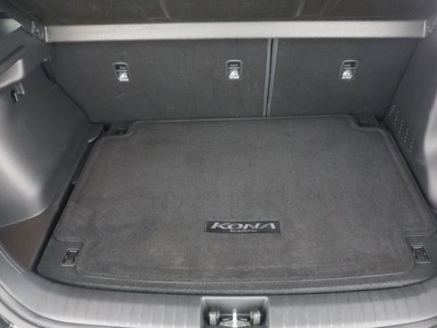 Used 2023 Hyundai Kona Limited image 22