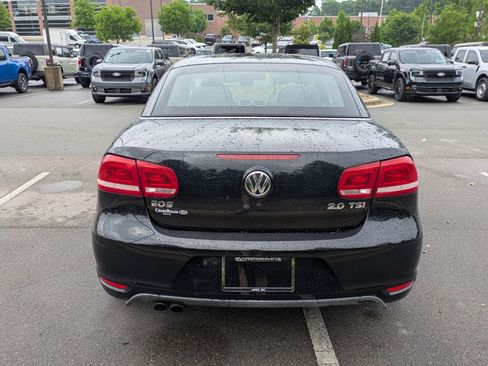 Used 2013 Volkswagen Eos Komfort FWD image 5