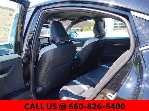 Used 2025 Toyota Camry SE FWD image 44