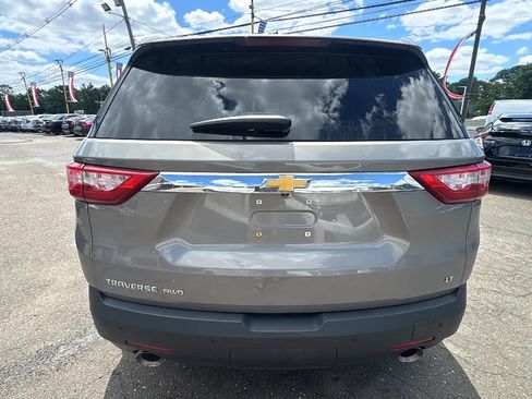 Used 2019 Chevrolet Traverse LT w/ LPO, Floor Liner Package AWD/4WD image 6