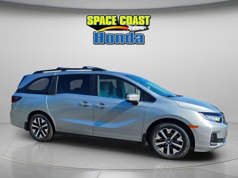 New 2026 Honda Odyssey EX-L image 12