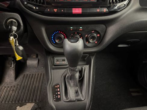 Used 2015 RAM ProMaster City Tradesman SLT w/ Rear Back-up Camera Group FWD image 21