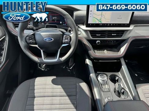 Used 2025 Ford Explorer ST-Line w/ Premium Package AWD/4WD image 18
