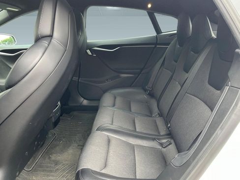Used 2018 Tesla Model S 75D AWD/4WD image 7