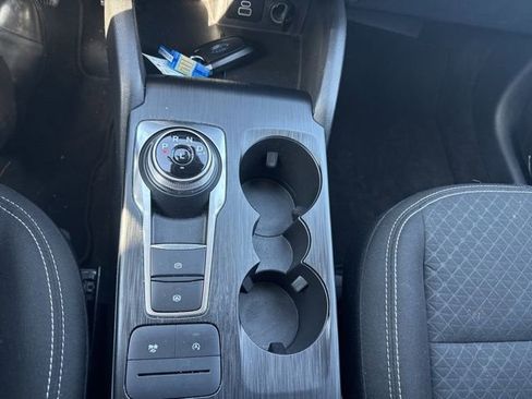 Used 2025 Ford Escape Active image 21
