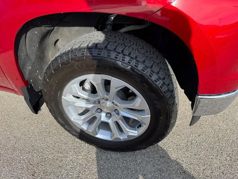 Certified 2023 Chevrolet Silverado 1500 LTZ w/ Z71 Off-Road Package image 9