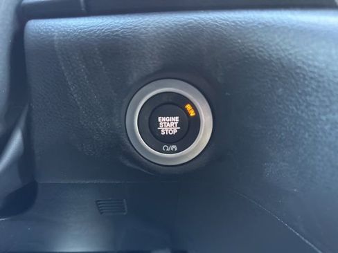 New 2026 Chrysler Voyager LX image 16